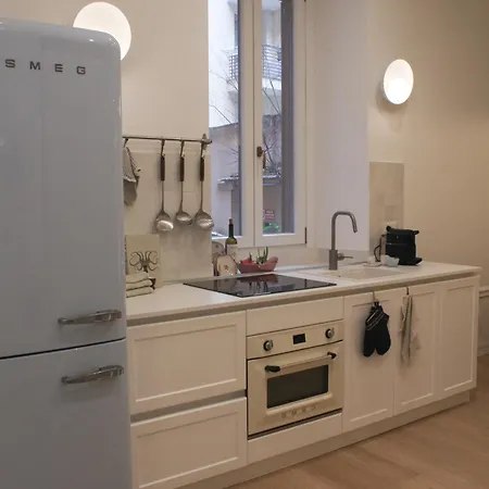 Apartment Porta Romana - Lusso E Calore In Un Bilocale Di Design Milan